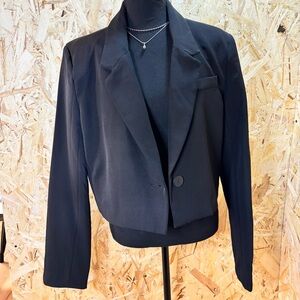 Design Lab Lord & Taylor Black Crop Blazer - Normcore - Business Casual - Size L